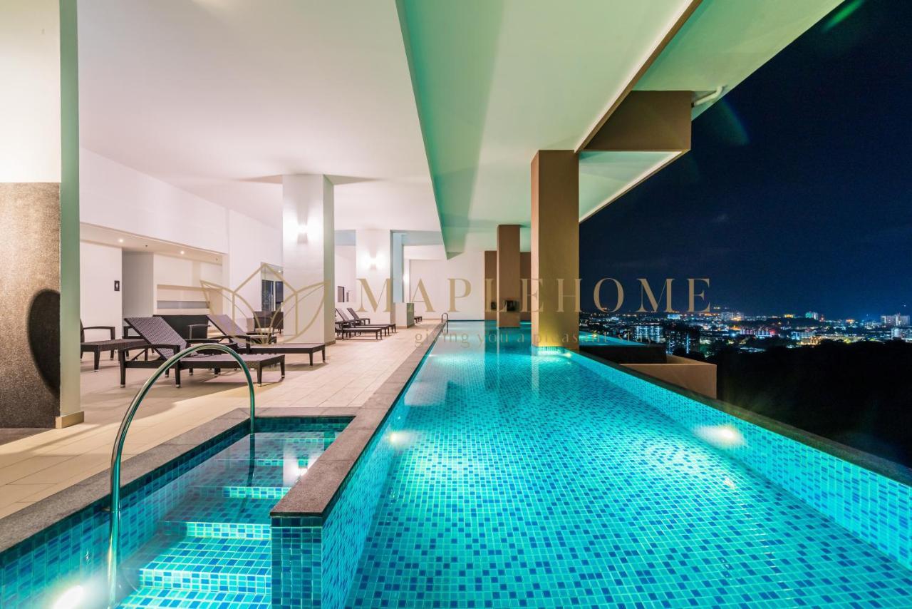 The Apple Melaka Apartamento Exterior foto